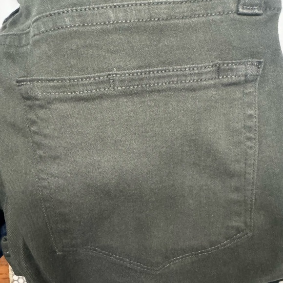 PAIGE VERDUGO Dark Green ULTRA SKINNY JEAN - - Transcend - EXCELLENT CONDITION - Picture 4 of 6